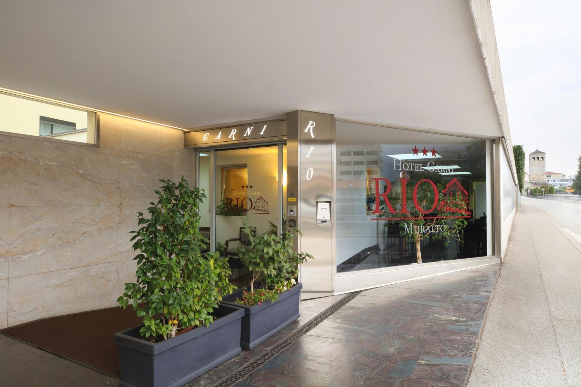 Rio Hotel